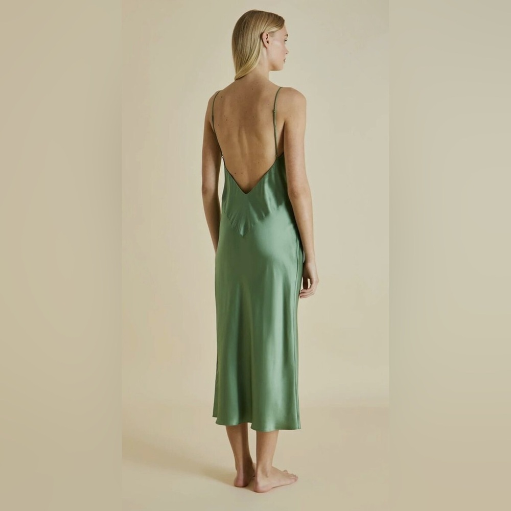 OLIVIA VON HALLE / SizeM /Olivia Von Halle Slip Dress 100% Silk(520$) - Picture 2 of 5